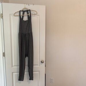 NWOT Halara Gray Halter top Jumpsuit sz Medium